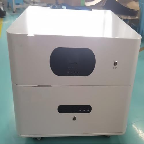 Stacked lithium energy storage